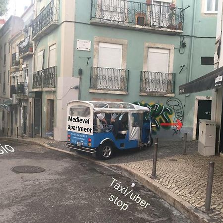 Romantic Medieval Apartment Lisboa Dış mekan fotoğraf