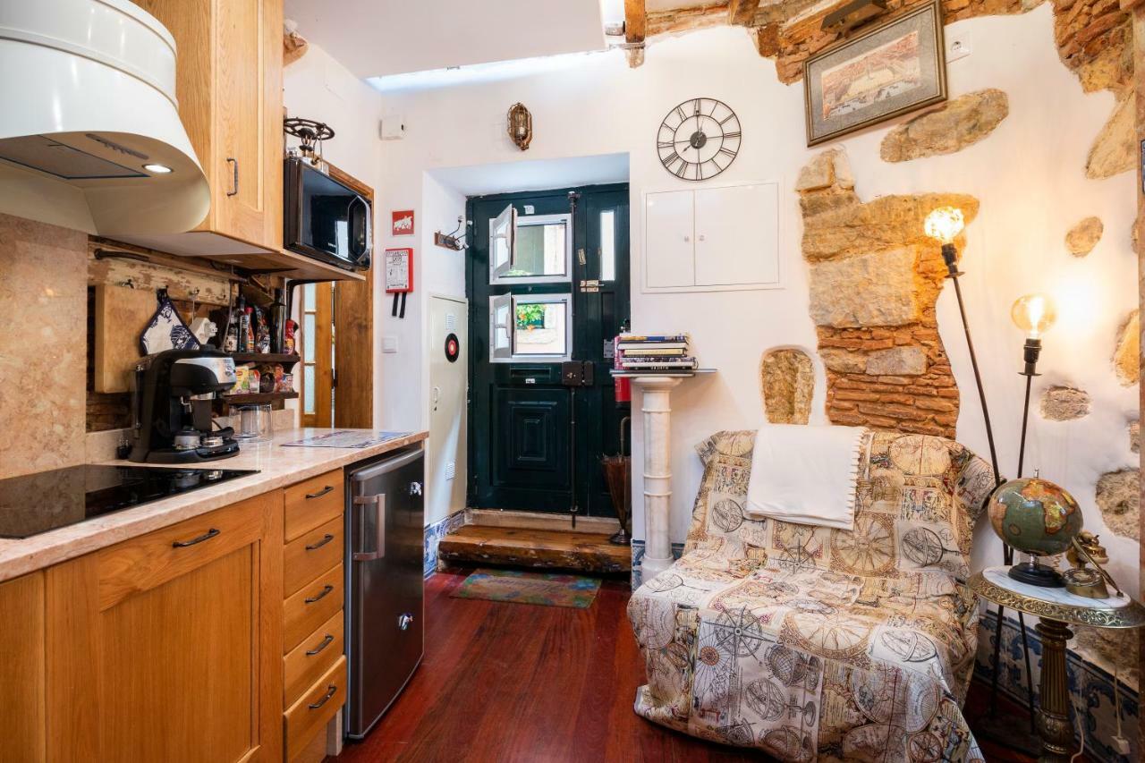 Romantic Medieval Apartment Lisboa Dış mekan fotoğraf